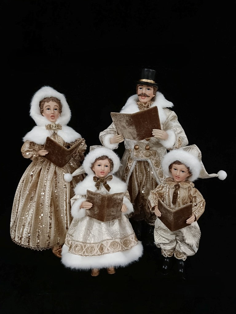 12" - 18" Family Of 4 Carollers