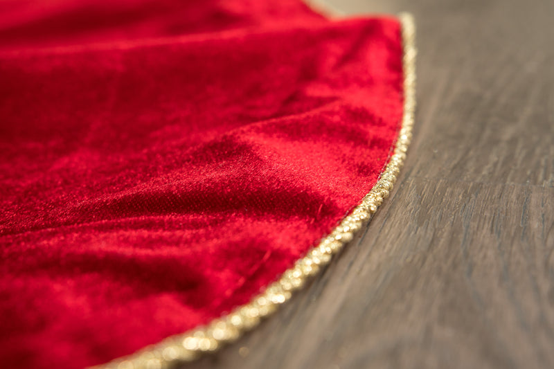 30" Red Velvet Tree Skirt With Gold Edge Trim