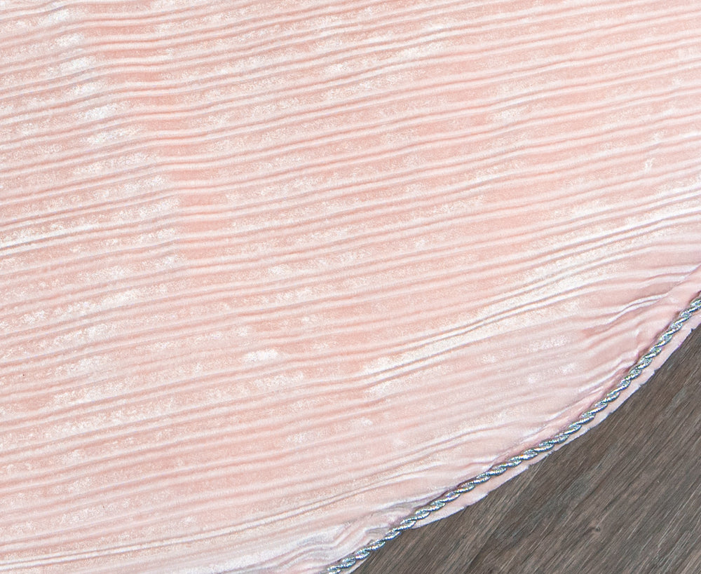 Falda de árbol de terciopelo rosa de 60"