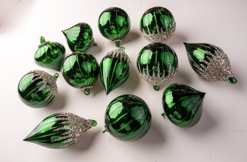 Adorno de cristal brillante verde de 4" surtido, juego de 12