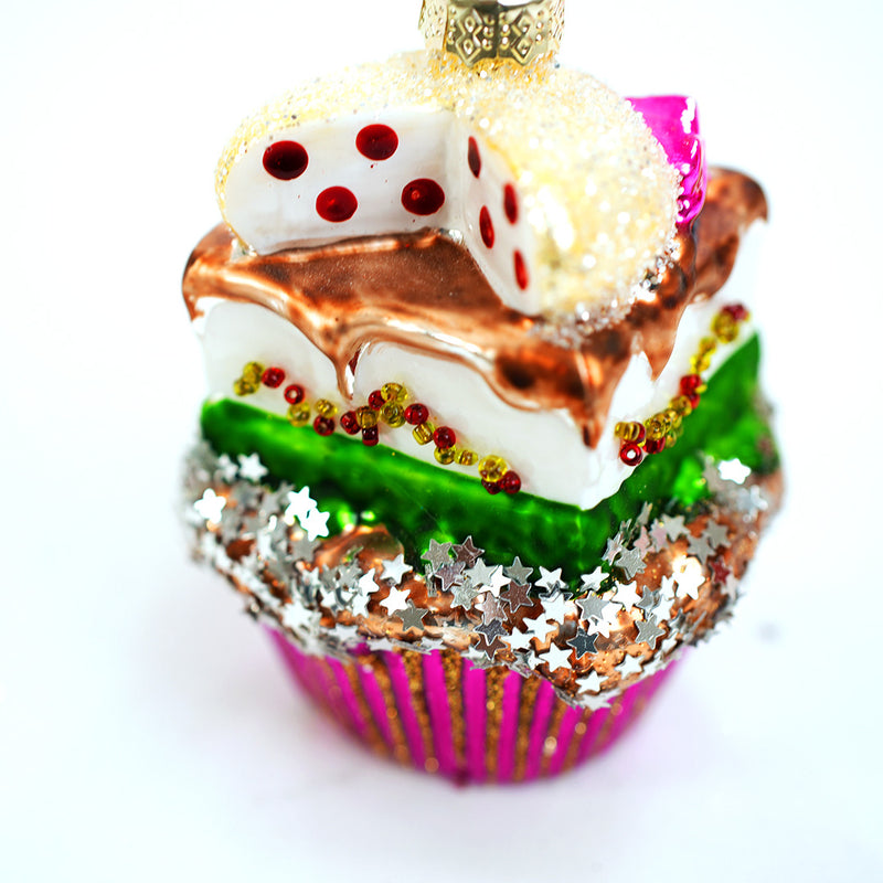 Juego de 6 adornos surtidos de cupcakes en capas de 4"