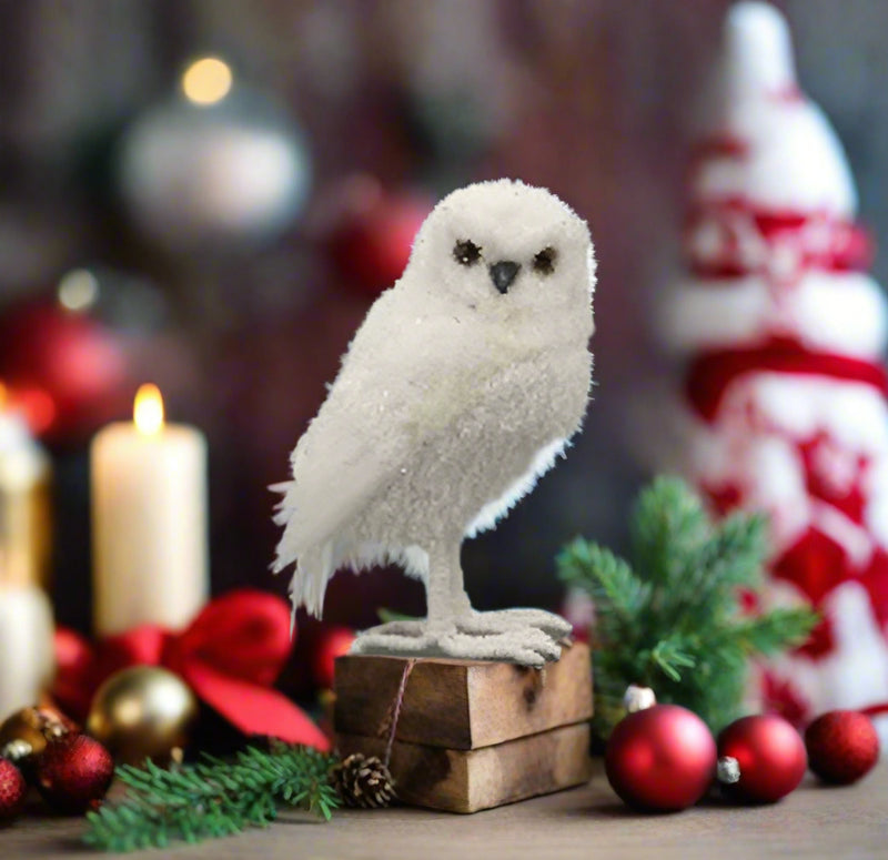 8" White Owl