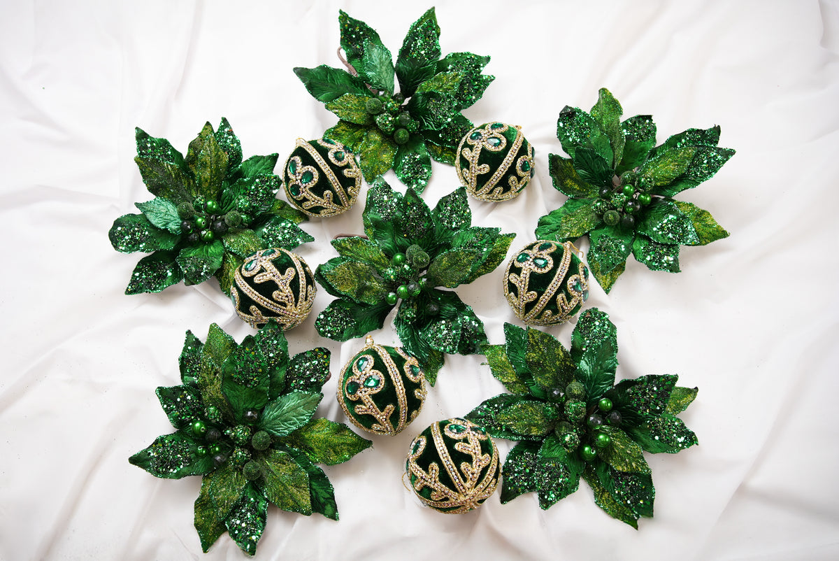 Opulencia verde: paquete de adornos y flores