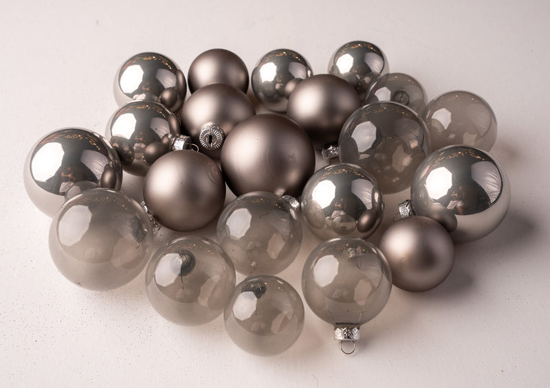 Juego de 21 adornos de cristal surtidos de 3"