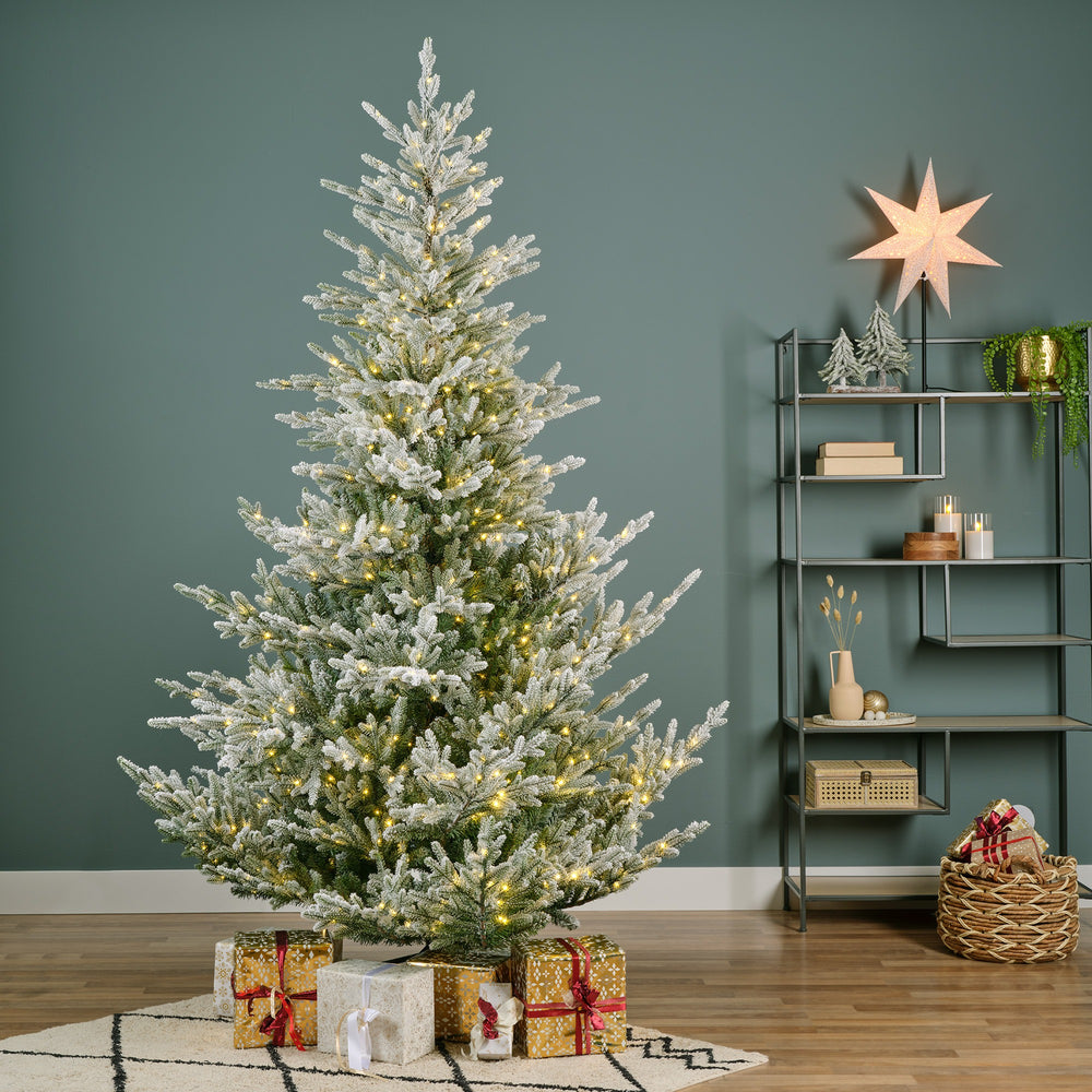 Norway Spruce Snowy Tree Pre Lit Warm White LED Lights