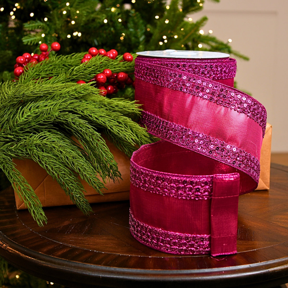 Cinta fucsia de 4" x 10YD con borde de lentejuelas