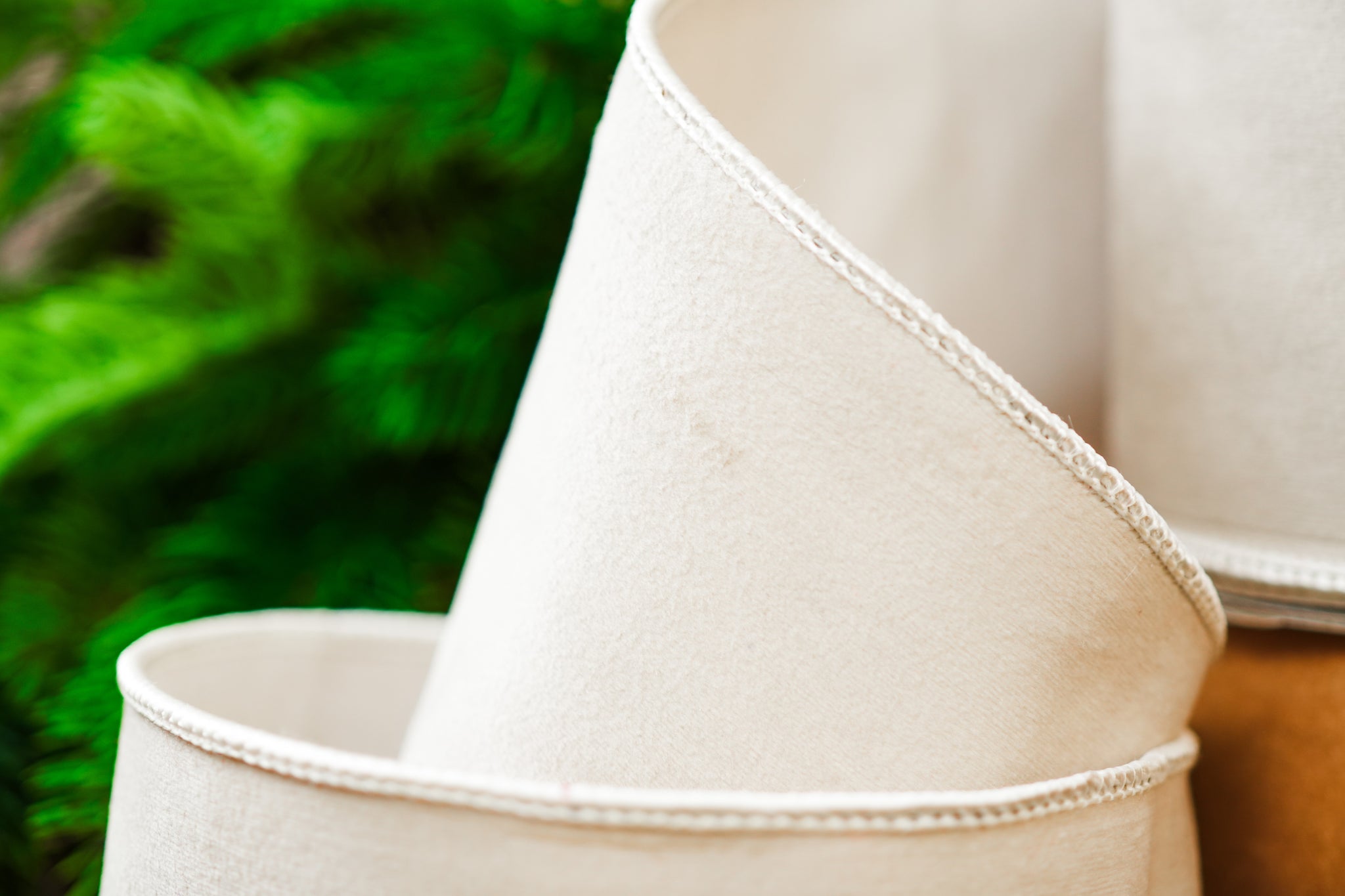 4" X 10YD Ivory Velvet Ribbon