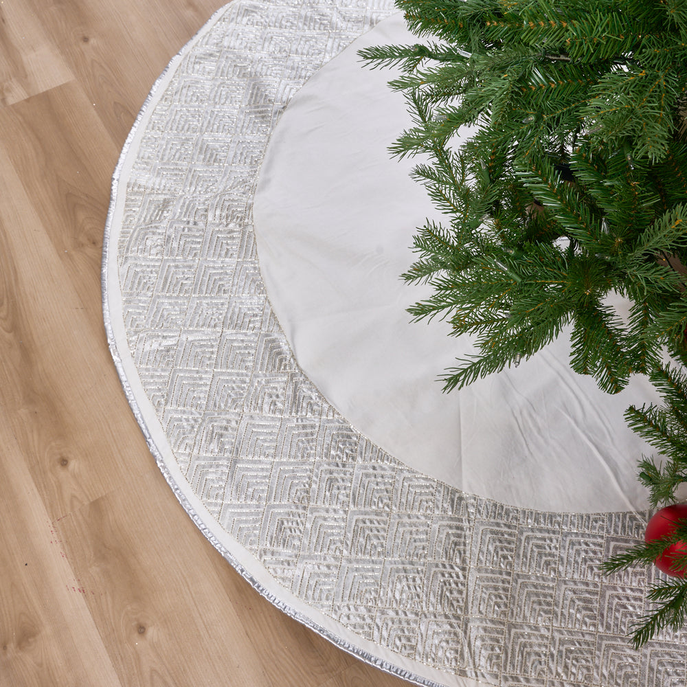Falda de árbol laminada blanca y plateada de 66"