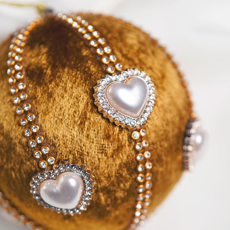 Set de 6 Adornos de Bolas de Terciopelo Corazón Joya Dorado de 10 cm