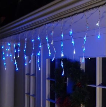 Luces de carámbano de 8 FT y 60 LED azul y blanco con cable blanco