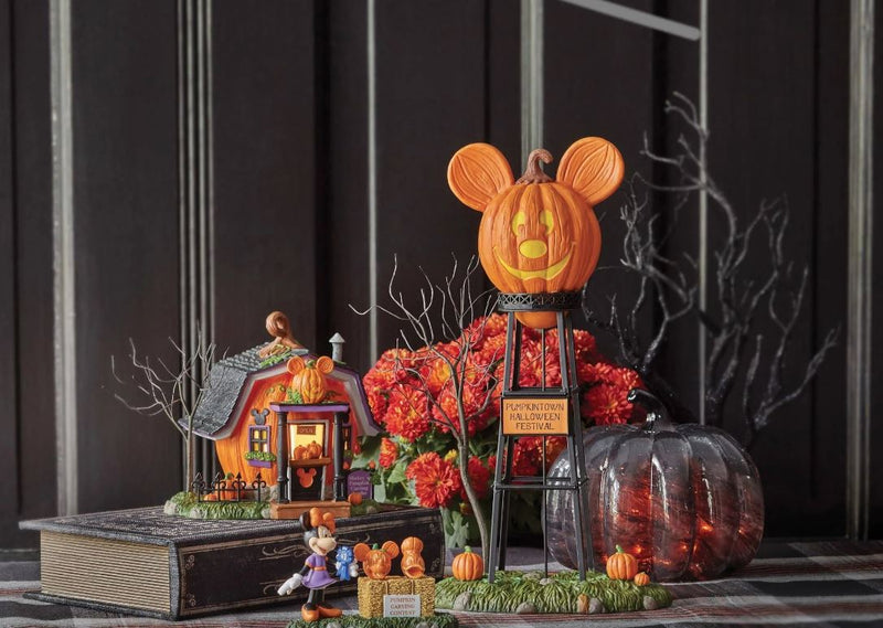 Torre de agua Pumpkintown de Disney Village