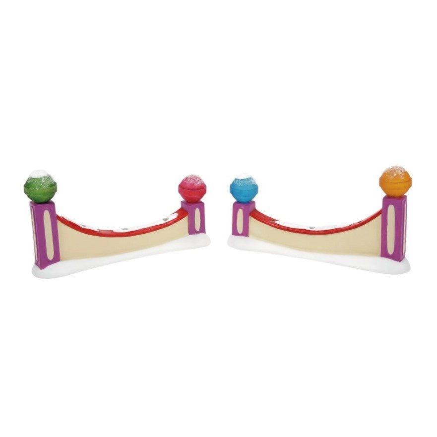 North Pole Village A Tasteful Fence Set Of 2