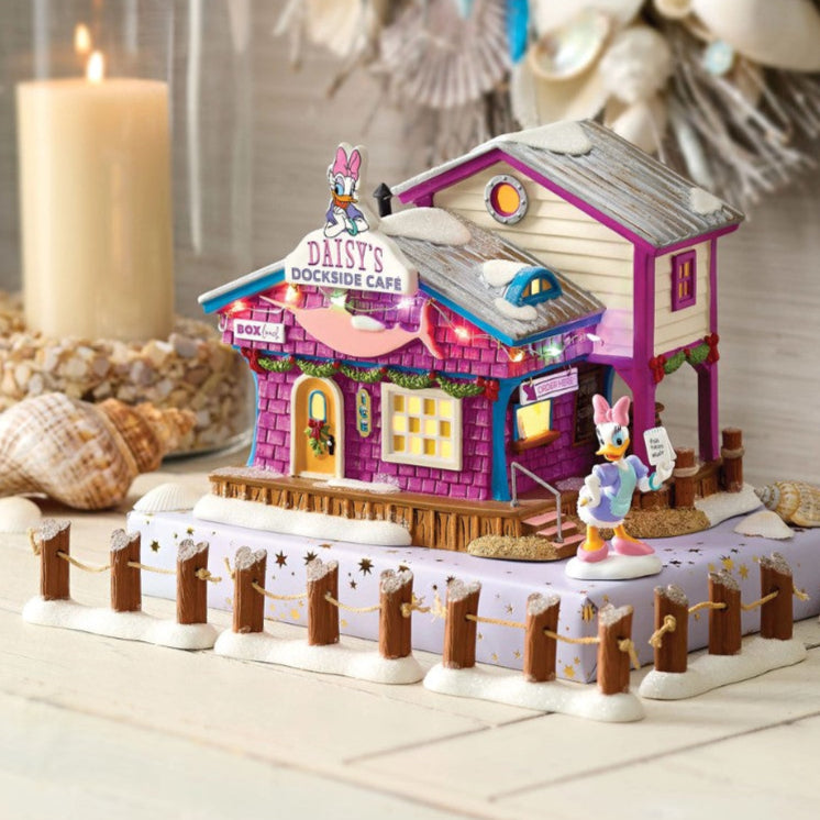 Disney Village Daisy's Dockside Cafe