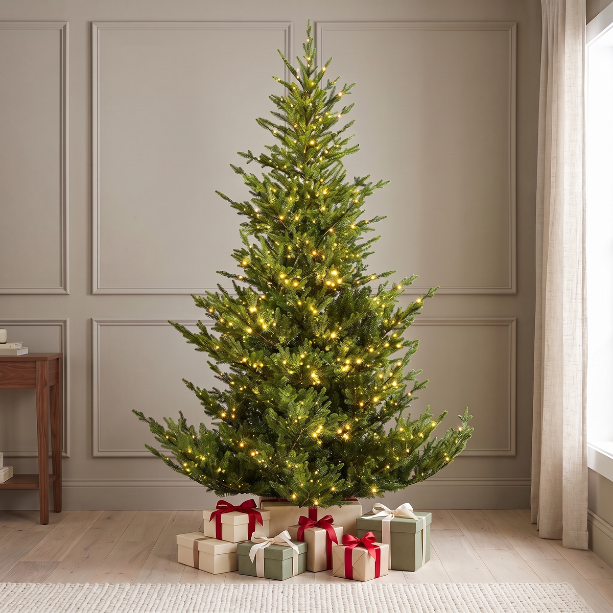 Abeto de Noruega preiluminado con microluces LED blanco cálido