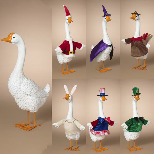 25" Porch Goose With 6 Outfits