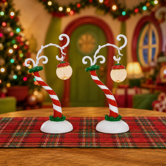 Grinch Village Grinch Street Light Set Of 2