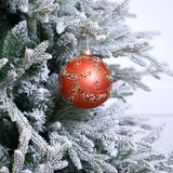 Adorno de bola Swag con cuentas de melocotón mate de 5"