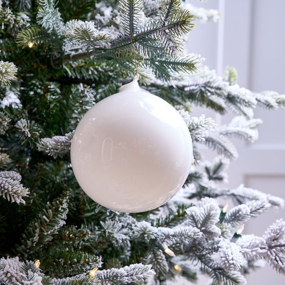 6" Snow White Bubblegum Glass Ornament