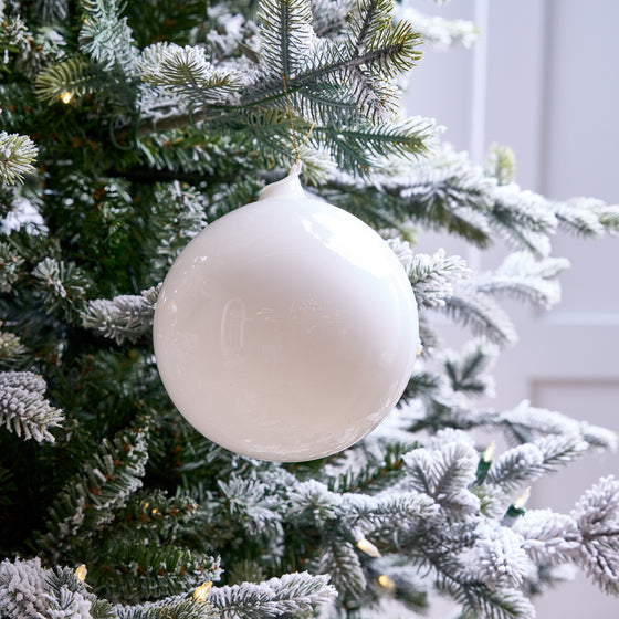 6" Snow White Bubblegum Glass Ornament