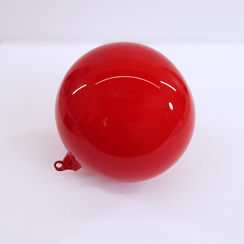 Adorno clásico de vidrio color chicle rojo de 7"