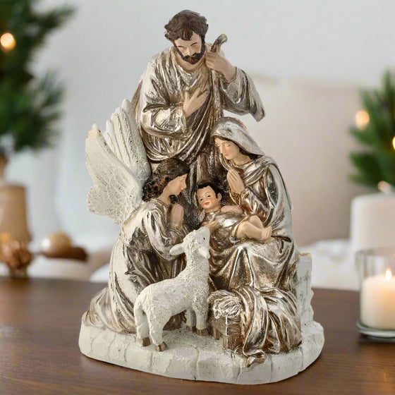 13.5" Renaissance Holy Night Scene