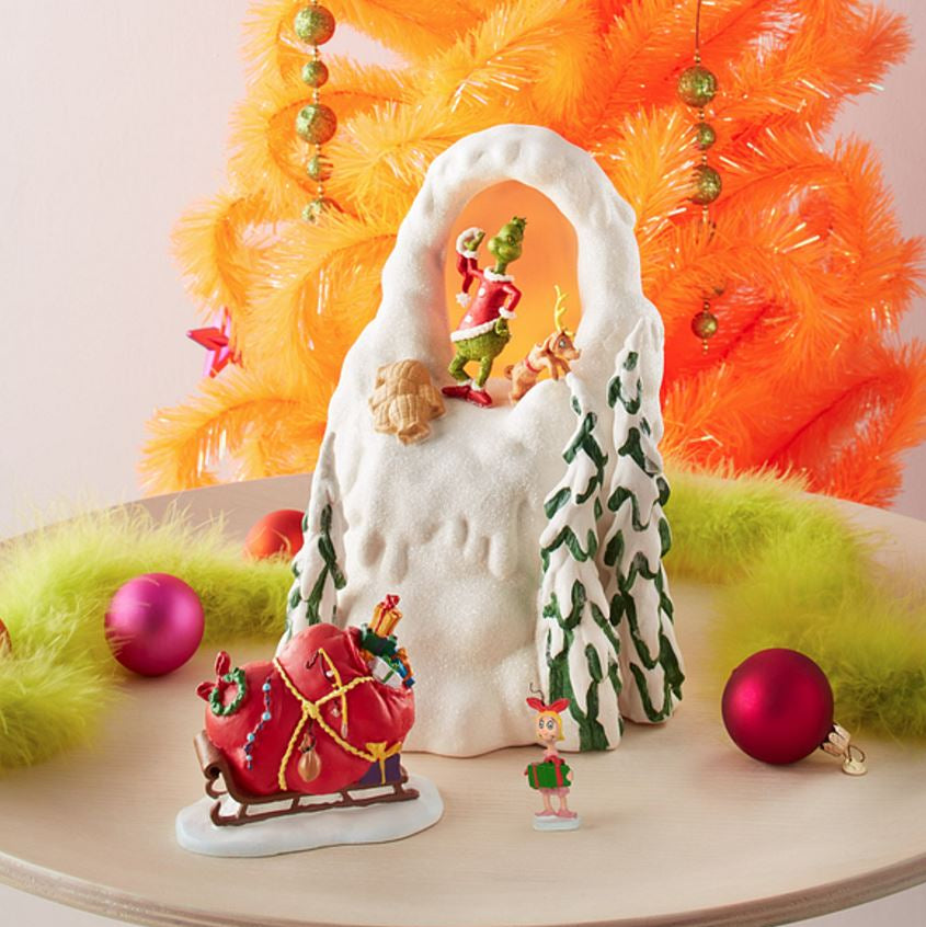 Grinch Village Mount Crumpit