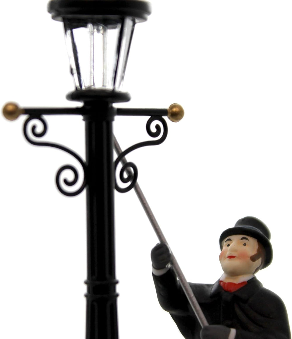 Dickens Village Lighting The Lane