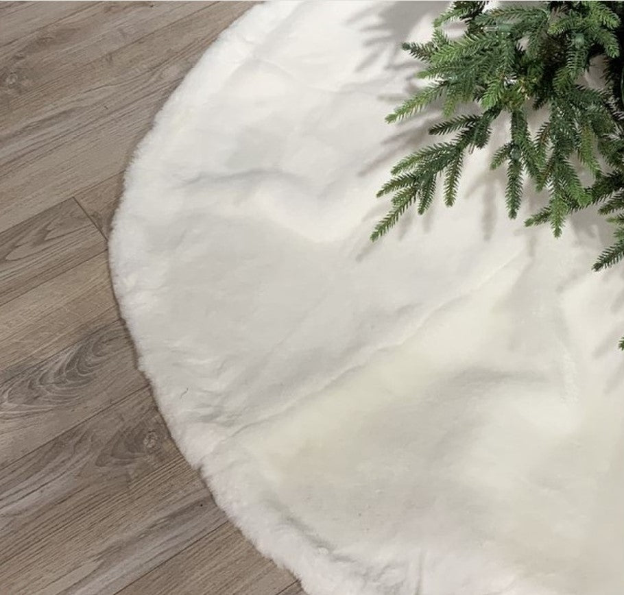 64" White Faux Fur Tree Skirt