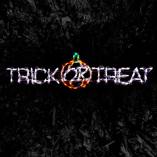 Letrero LED de Halloween de "Dulce o Truco" de 52"
