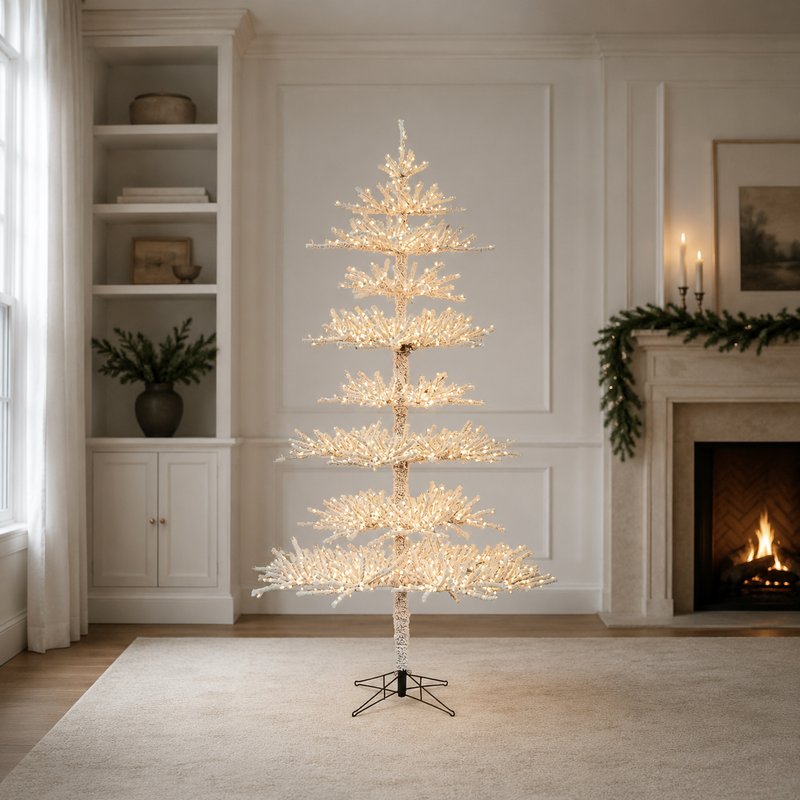 Árbol de ramitas de 9 pies, en capas, con efecto nevado