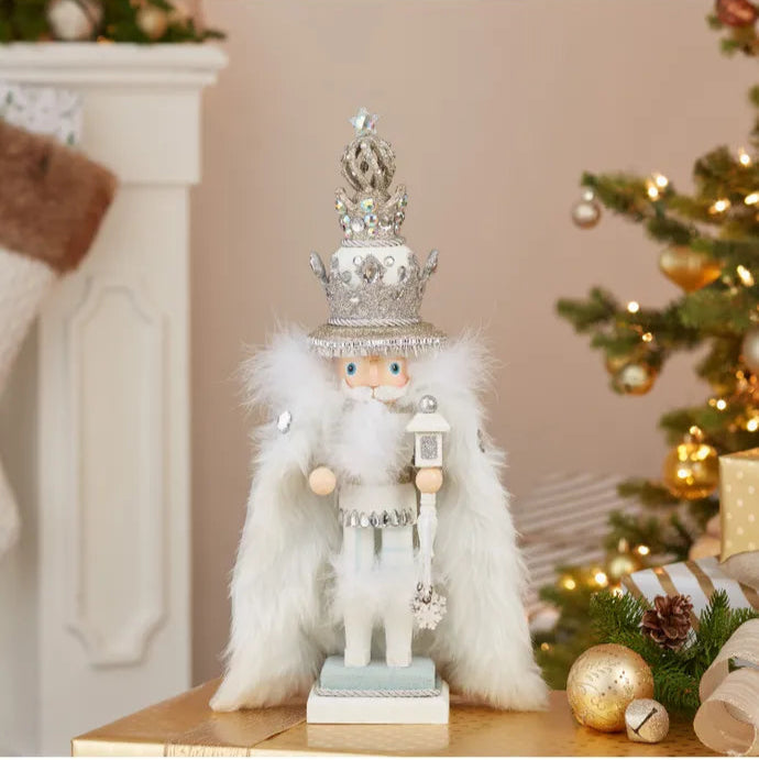 18" Hollywood White Fur King Nutcracker