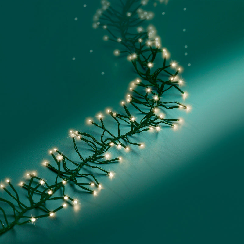 46 FT 1512 LED Warm White Cluster Lights With Green Wire