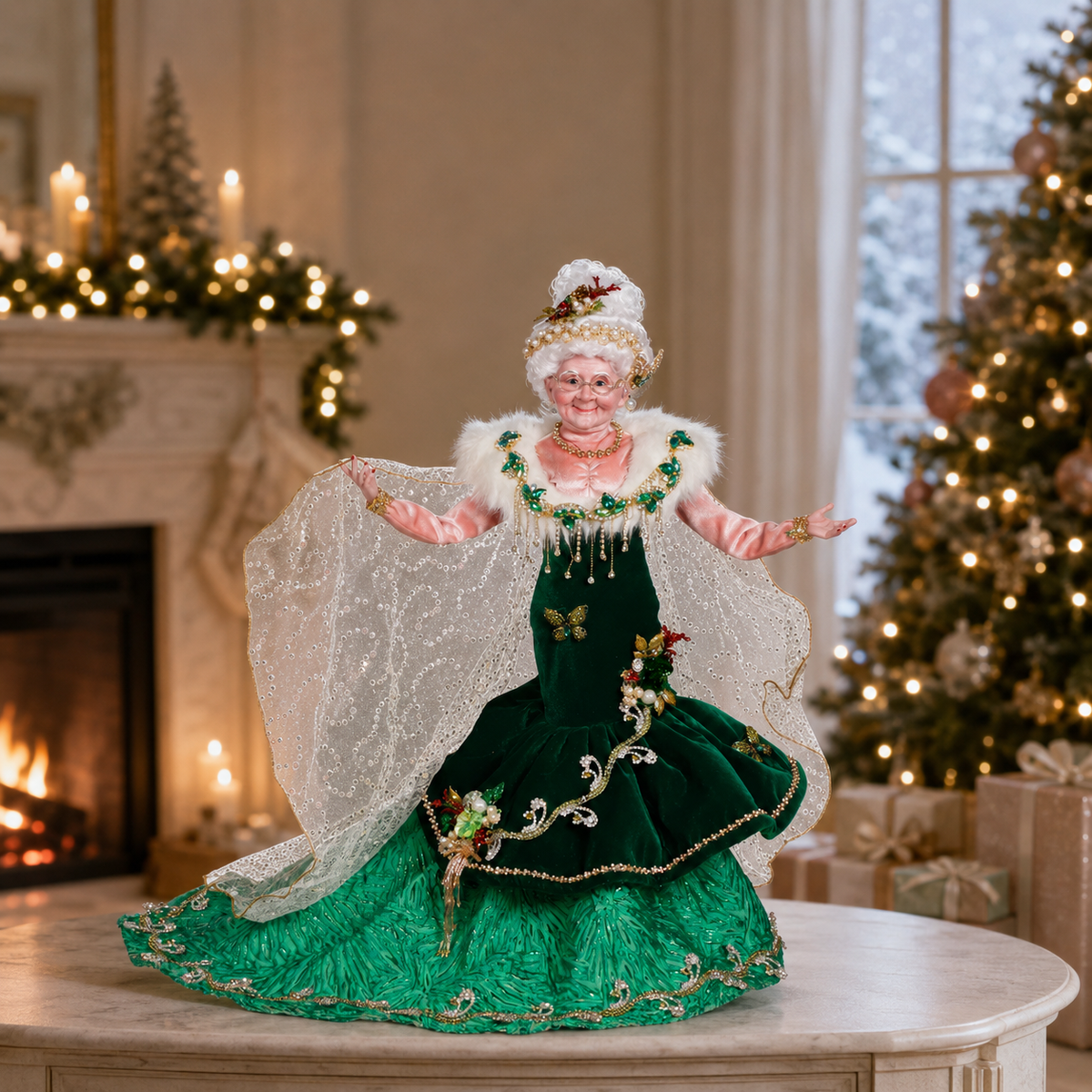 Mark Roberts 23" Emerald Glistening Mrs.Claus