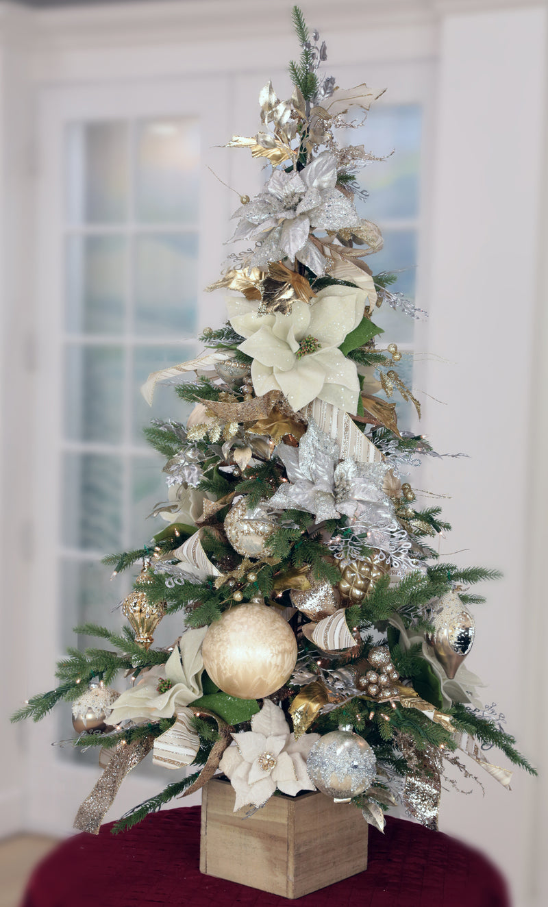 Árbol Mark Roberts Creamy Dreamy de 180 cm