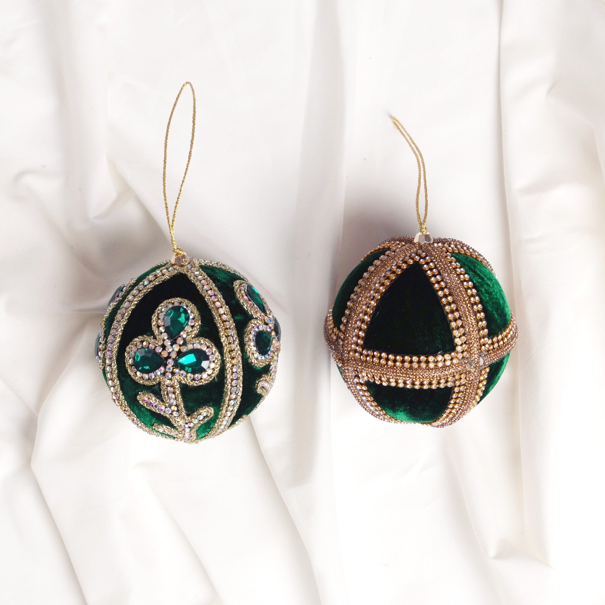 Emerald & Gold Opulence Ornament & Ribbon Bundle
