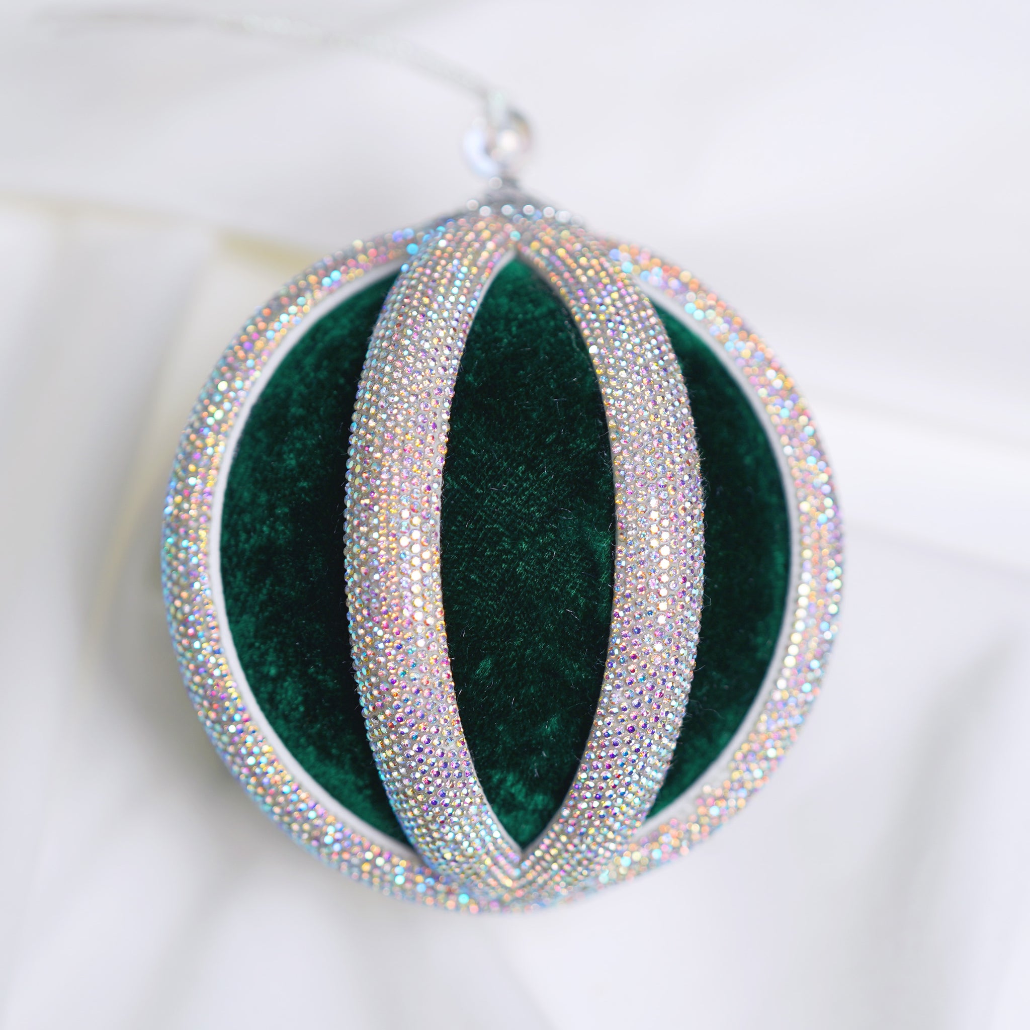 Emerald & Silver Opulence Ornament & Ribbon Bundle