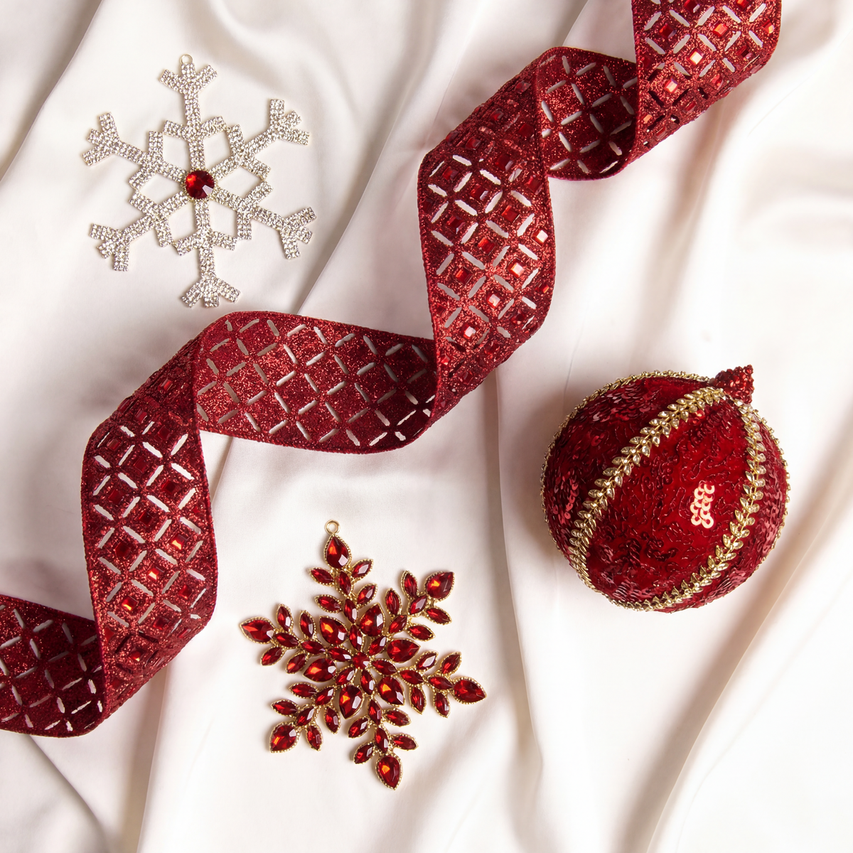 Opulence Red & Gold Ornament Bundle