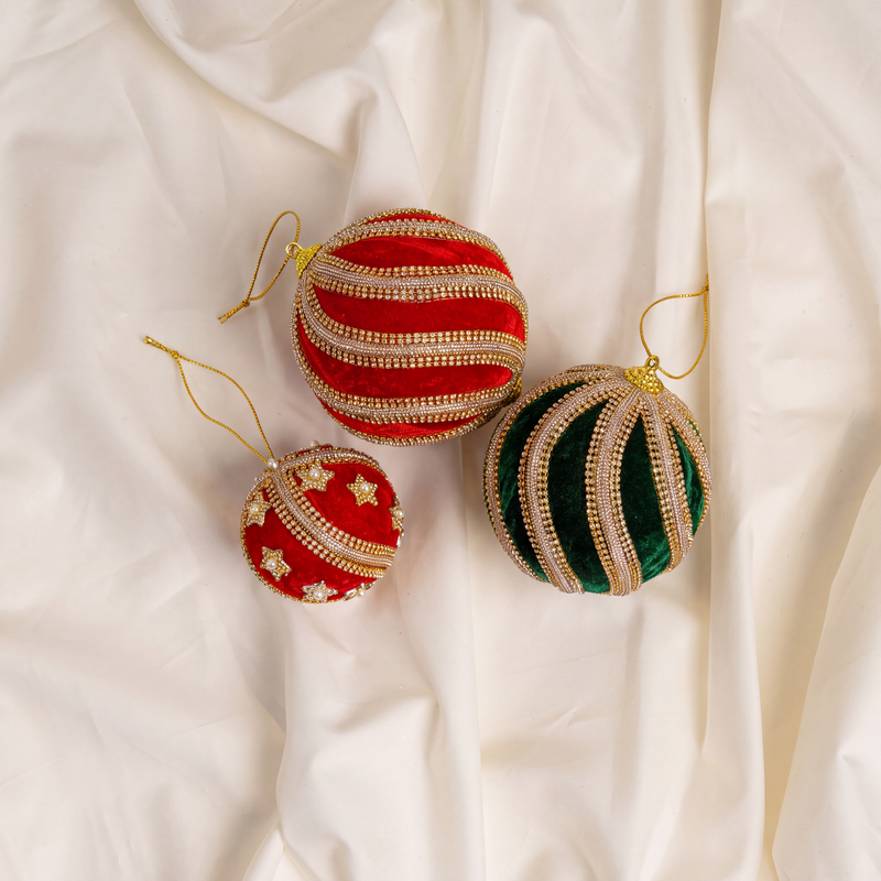 Opulence Red & Green Ornament Bundle