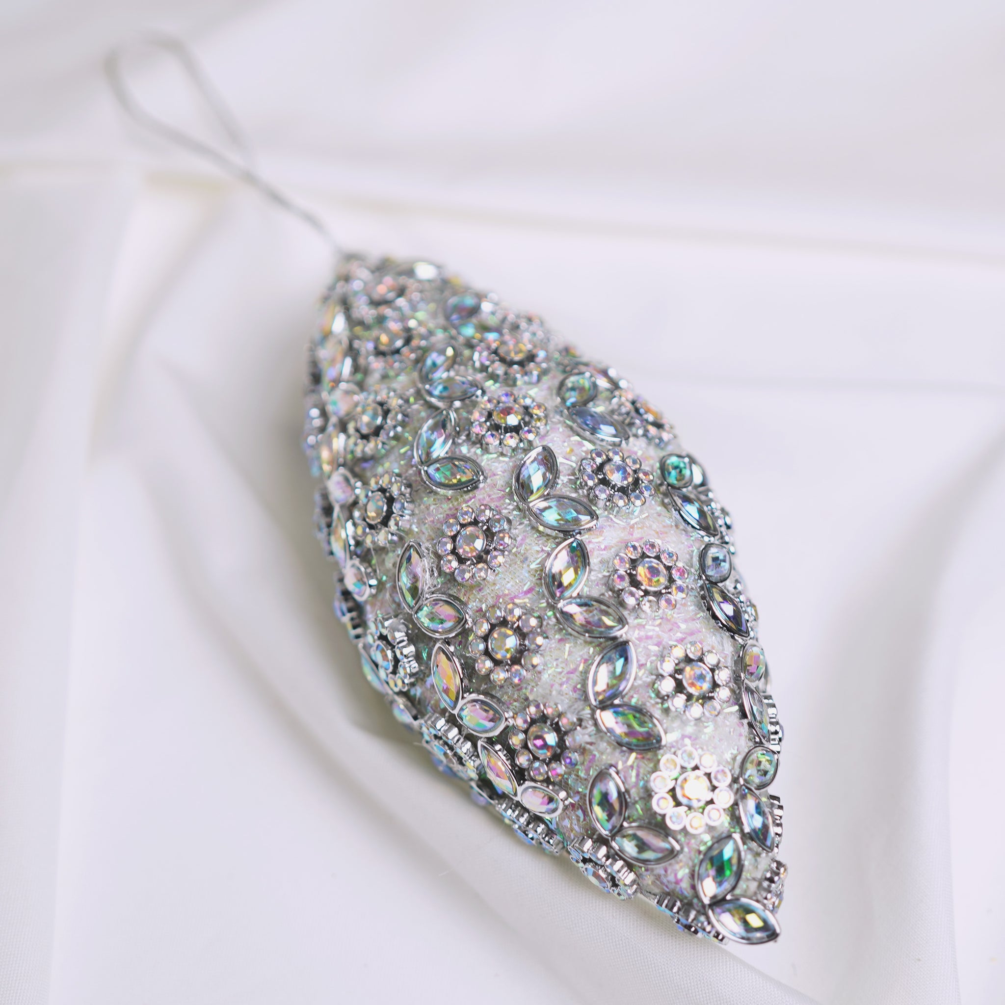 White & Silver Opulence Ornament & Ribbon Bundle